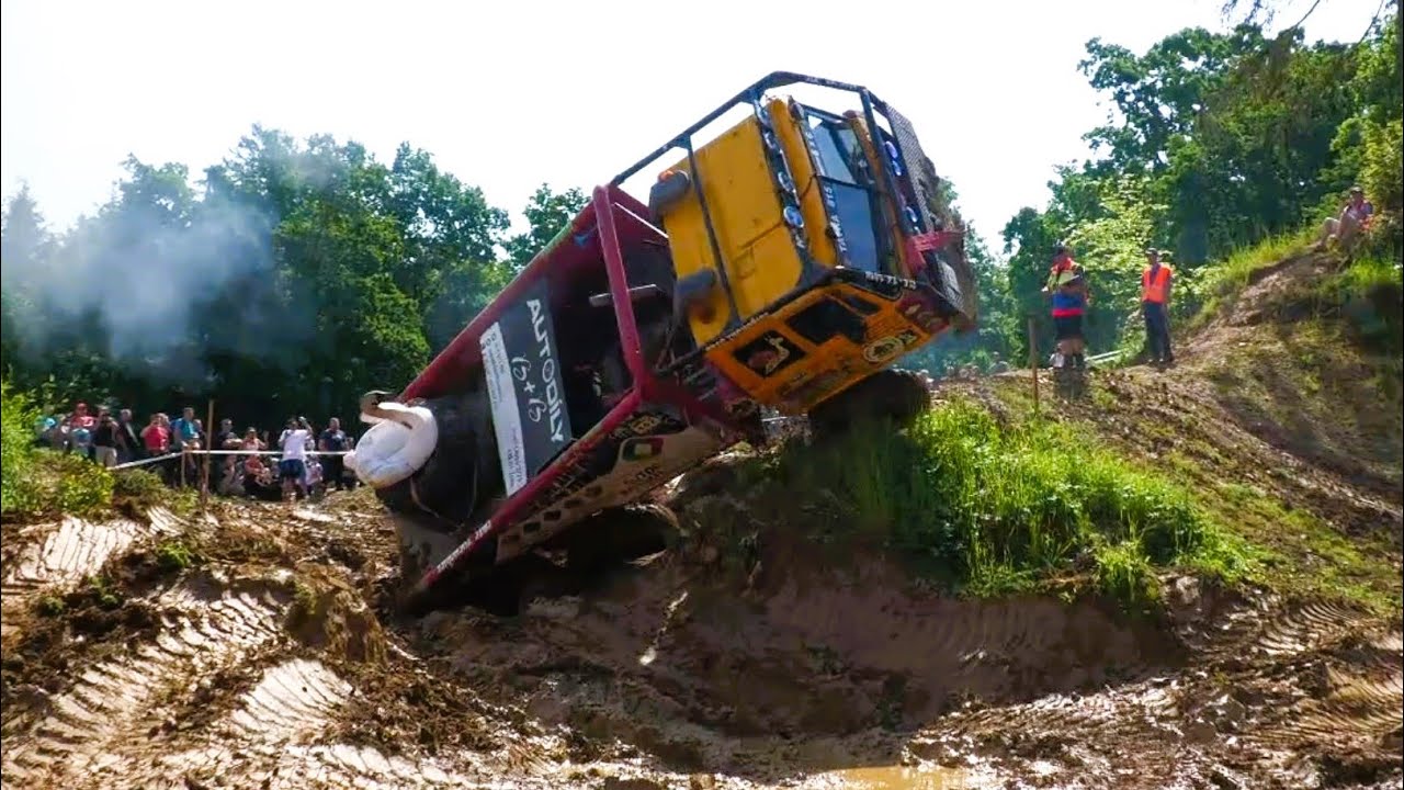 Collapse and off-road driving - Czech Truck Trial, Mohelnice 2024