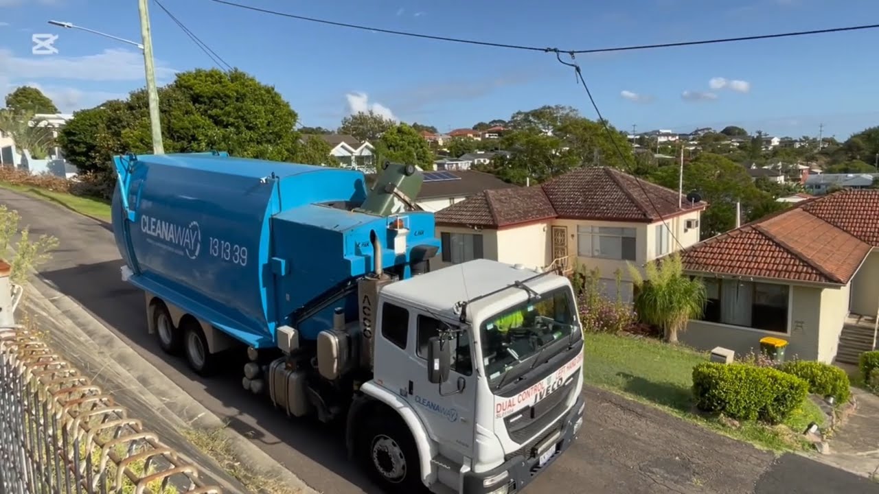 Newcastle’s Recycling truck SL01184 Ex Bega Valley 