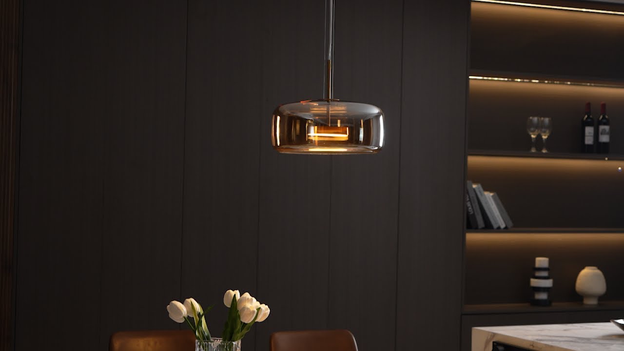 Metro Sphere Glass Pendant Lamp &ndash; Elegant Design in Glass