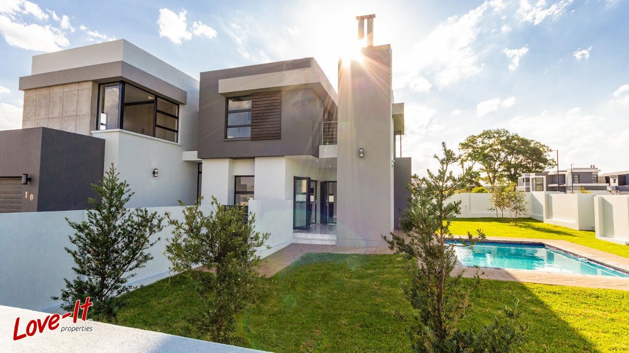Modern is Your & Our 'thing' | Newly Completed Home | Midstream Meadows Estate | Love-It Properties