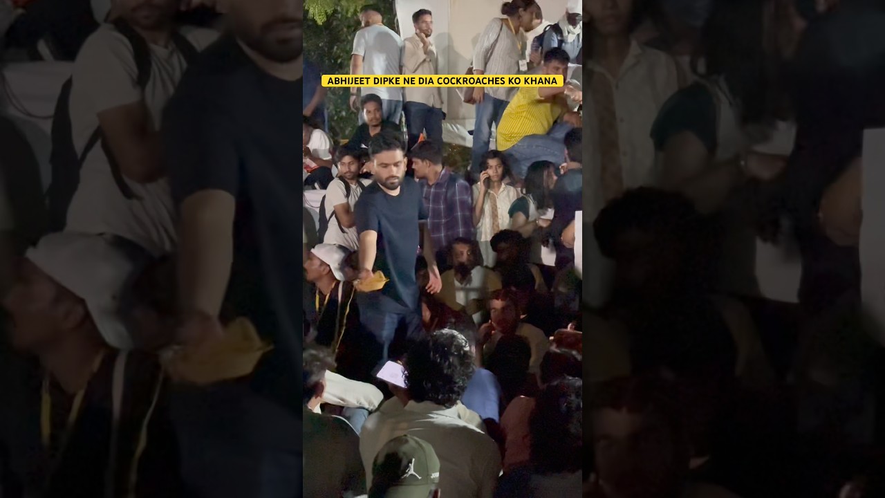 Cockroach Janta Party Protest Video in Jantar Mantar Delhi - Abhijeet Dipke Protest Video in Delhi