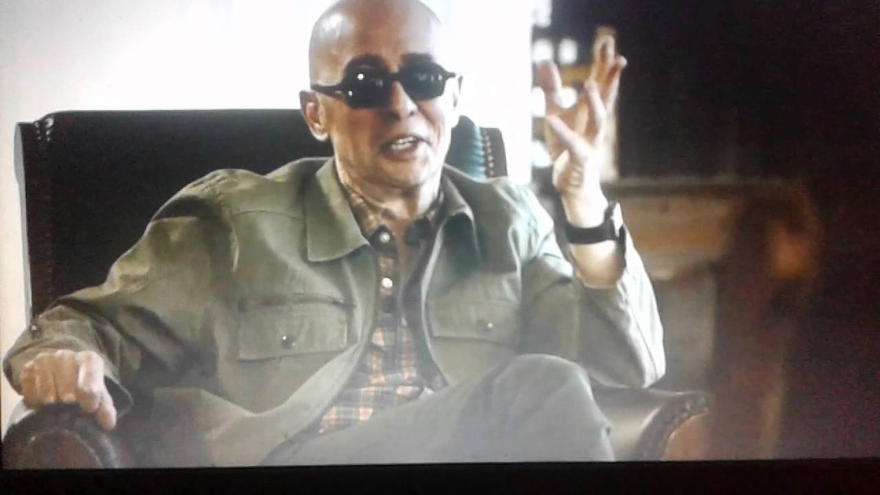 El Indio Solari hablando sobre Skay en Tsunami.