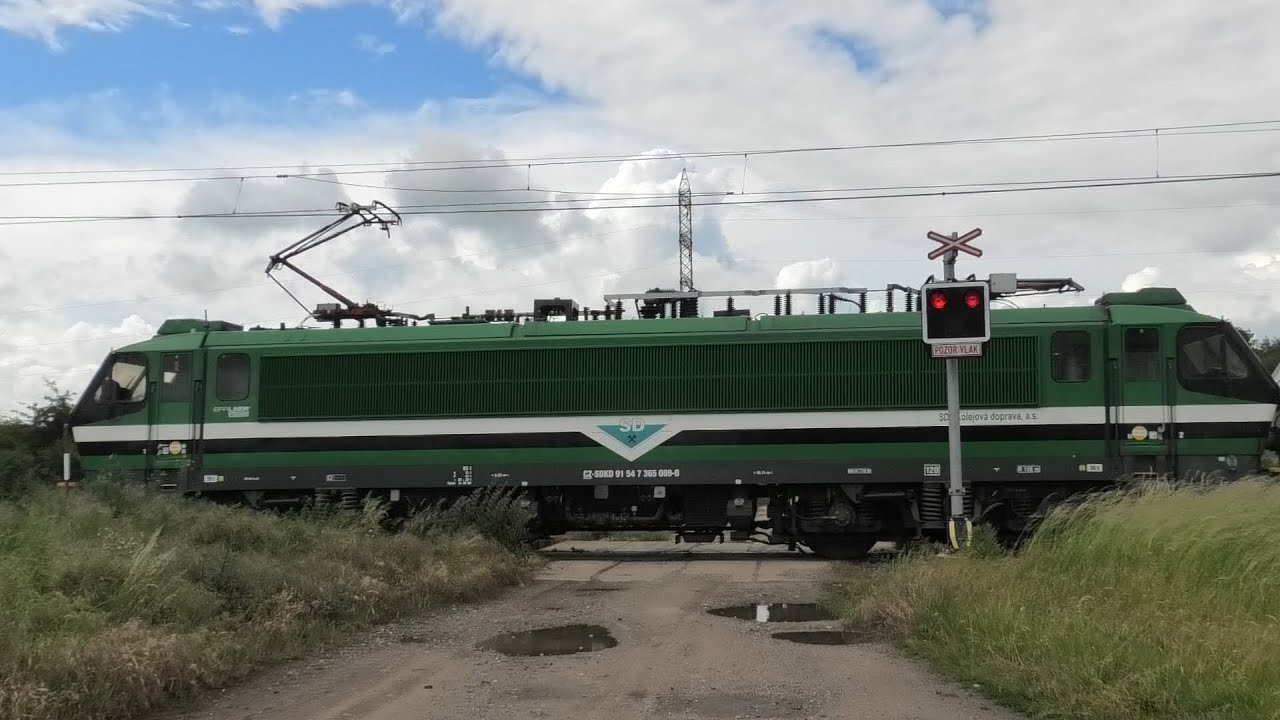 Železniční přejezd Lišany u Žatce #2 - 28.5.2025 // Railroad crossing