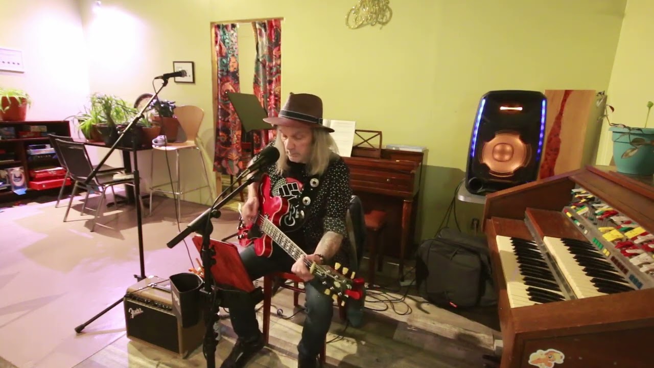 Johnny P Blues - When My Train Pulls In (Cover)