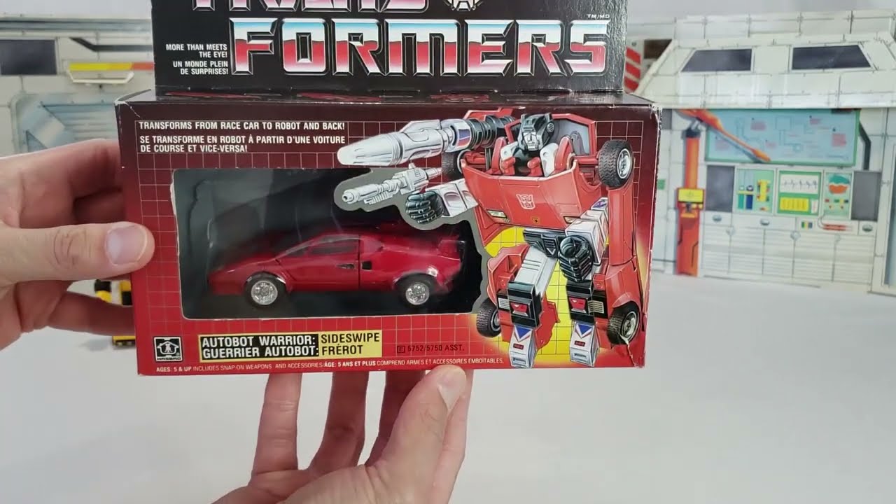 Transformer toy review- G1 Autobot Sideswipe