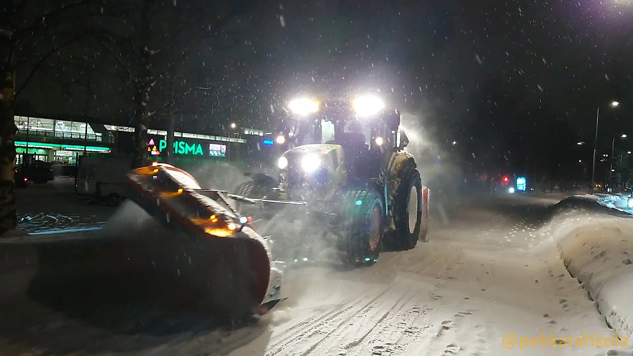 Plowing a bicycle path. Winter Maintenance Slow TV from Oulu, Finland
