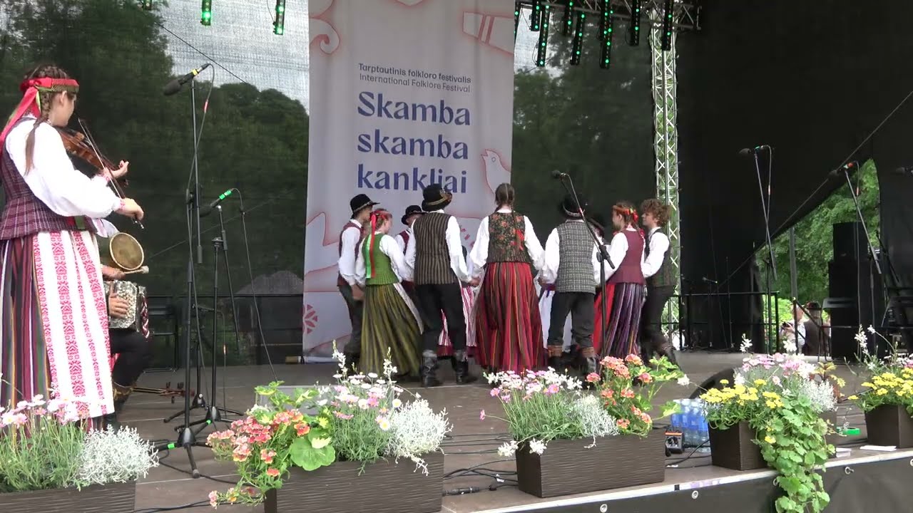 Šeštinis. Šilalės r. sav. KC Laukuvos KN vaikų folkloro ansamblis DŪZGINĖLIS. SSK Vilnius 2024 05 25