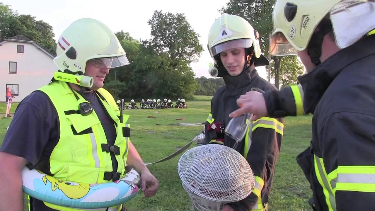 Cold Water Challenge 2014 Feuerwehr Kisdorf