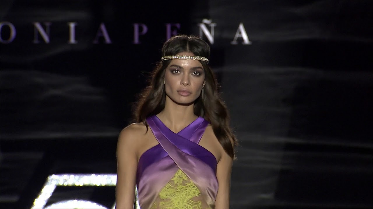 Vestidos fiesta y ceremonia colección 2019 de Sonia Peña - Vídeo desfile BBW