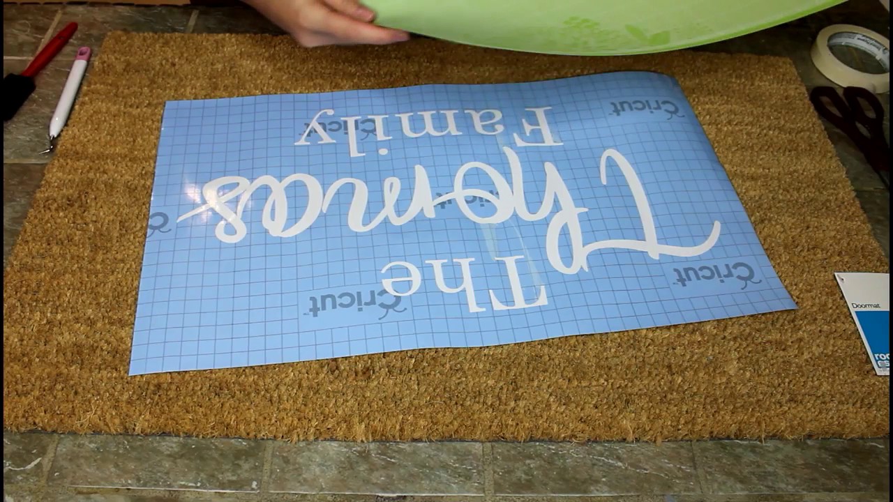 DIY personalized doormat using Cricut stencil vinyl