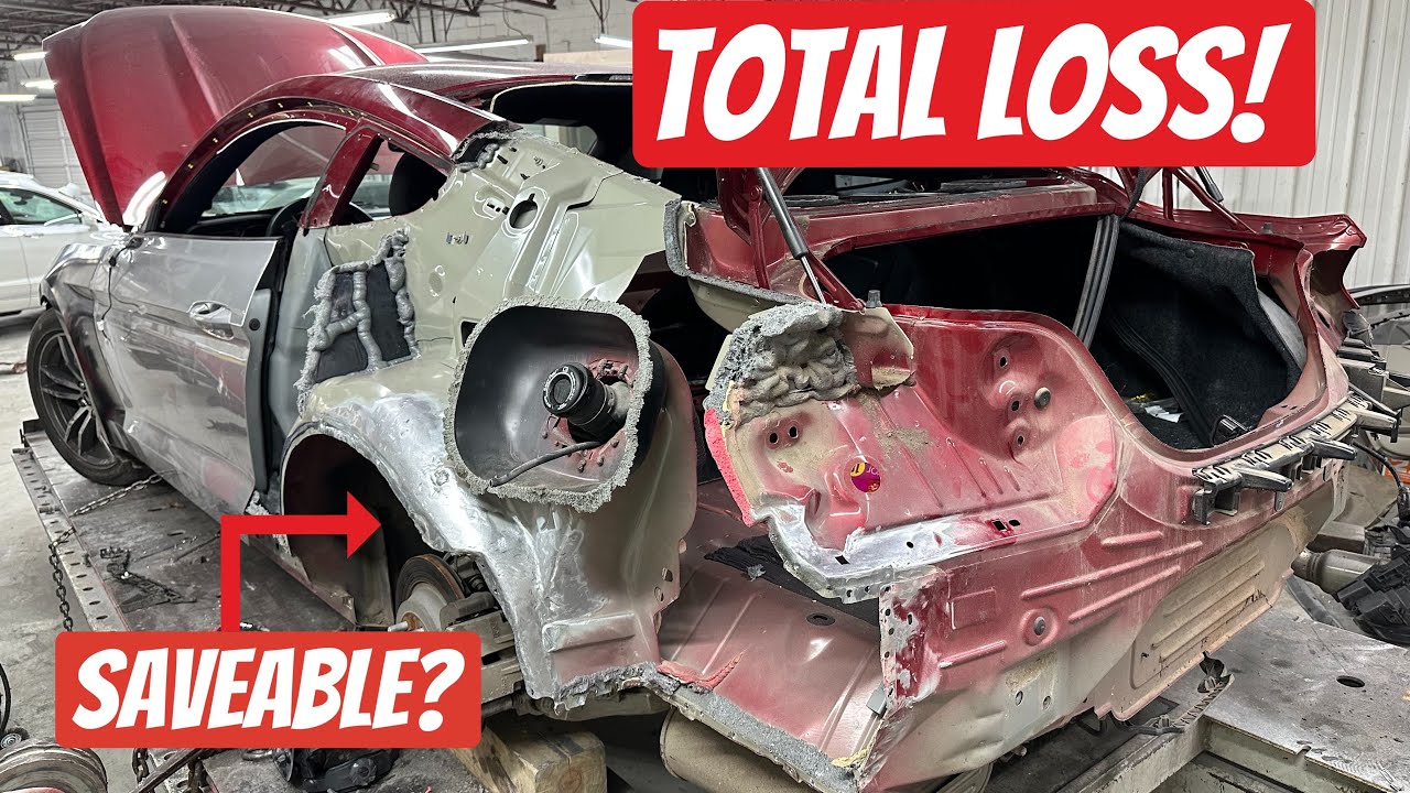 Ремонт РАЗРУШЕННОГО Ford Mustang, полного скрытых повреждений!!