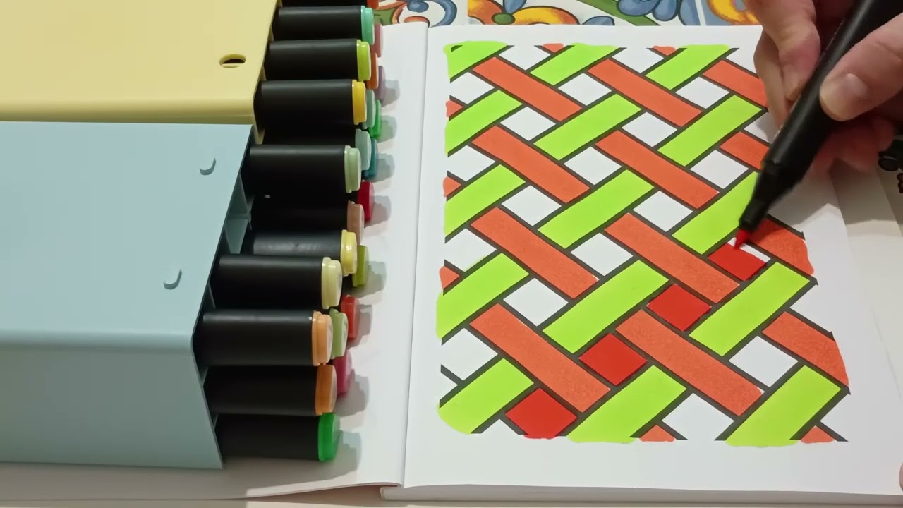 ASMR COLOR WITH ME 💙 patterns geometrici 🌈 please subscribe to channel ✏️