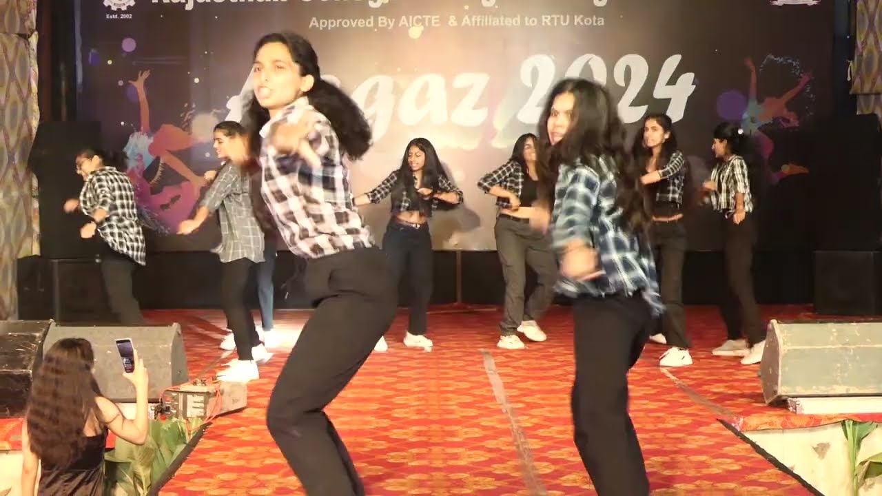 Electrifying Group Dance by B.Tech | Aagaz 2024 RCEW Jaipur