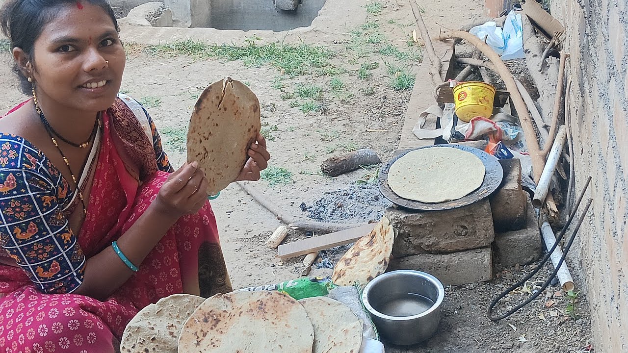 सोनू चे पप्पा गेले शेगावला तर त्यांच्यासाठी काय काय मेनू बनवून दिला बघा 😋😋