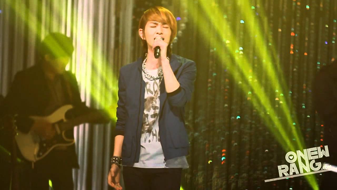 [FANCAM] 120328 Stranger (Band vers.) - Onew focused @ L33 S0r@ 2|\|d Pr0p0$3
