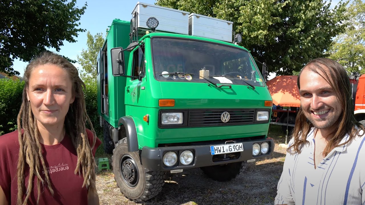 Wohnmobil Abenteuer 🔴 Alles verkauft Andrea & Christopher leben im EX-Polizeifahrzeug: &Uuml;BERALLPENNER