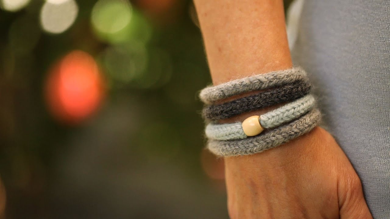 How to Make Felted Knit Wool Bracelets || KIN DIY