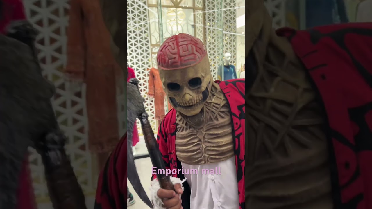 #sobiajaveadvlogs #emporiummalllahore #halloween