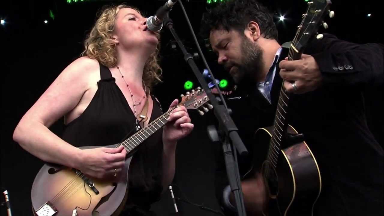 Amy Helm & The Handsome Strangers -  