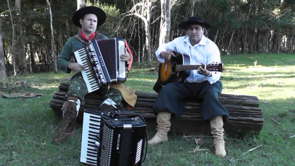 GAUCHO FELIZ E FAMILIA E JOANIR MELO