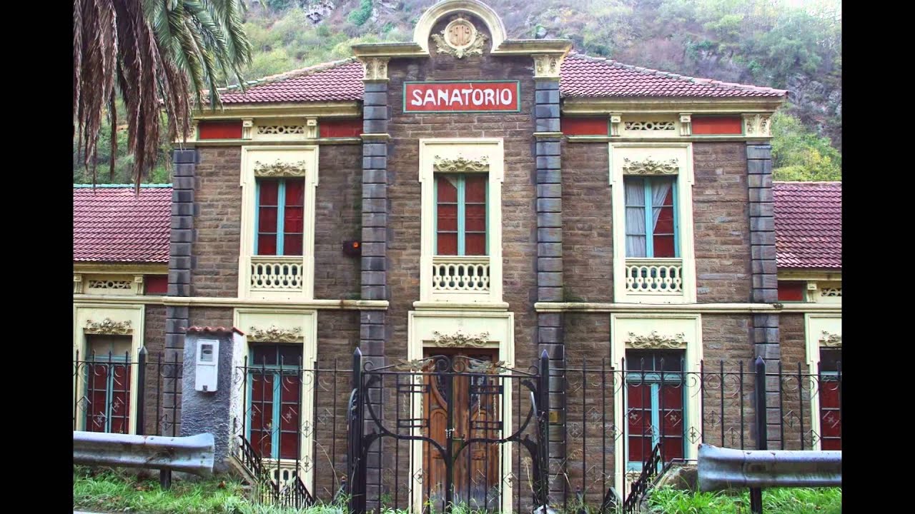 Bustiello, el poblado minero del marqu&eacute;s