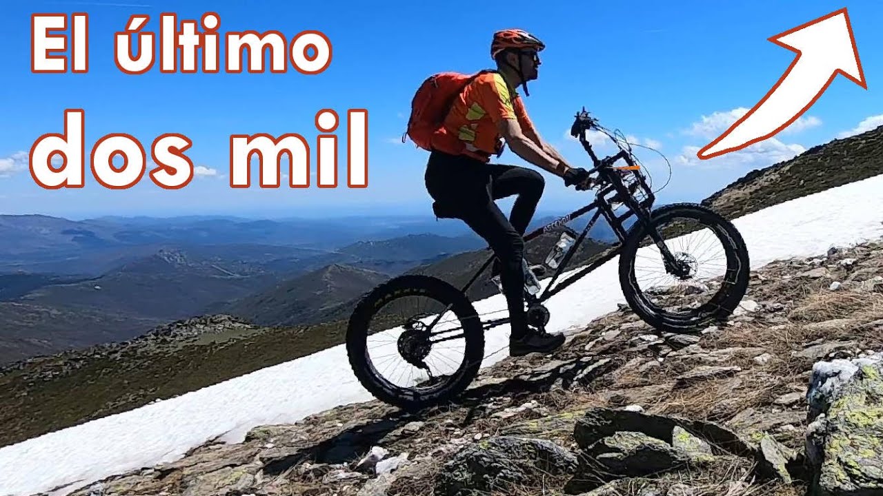 Subimos el último dos mil de la Sierra de Ayllón que nos faltaba, el Cerrón (2197m) con la ASCENDU