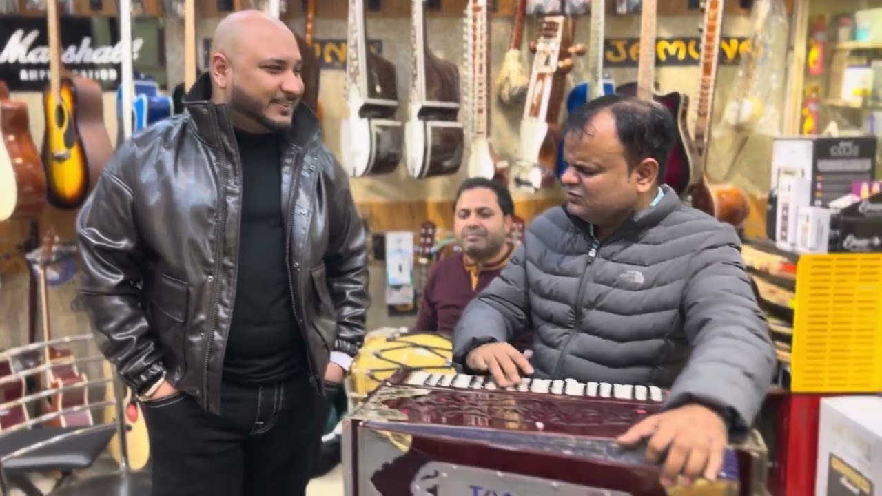 Achha Sila Diya | B Praak at JAMUNA MUSIC Chandigarh | Live Cover Song | Jaani | #harmonium 🔥