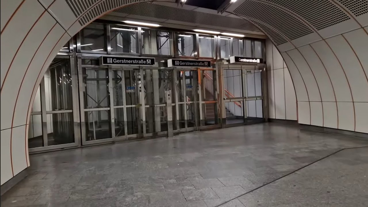 2 schnelle Schindler U-Bahn Aufzüge (Two Schindler Subway-Station lift's) @Gerstnerstraße, 1150 Wien