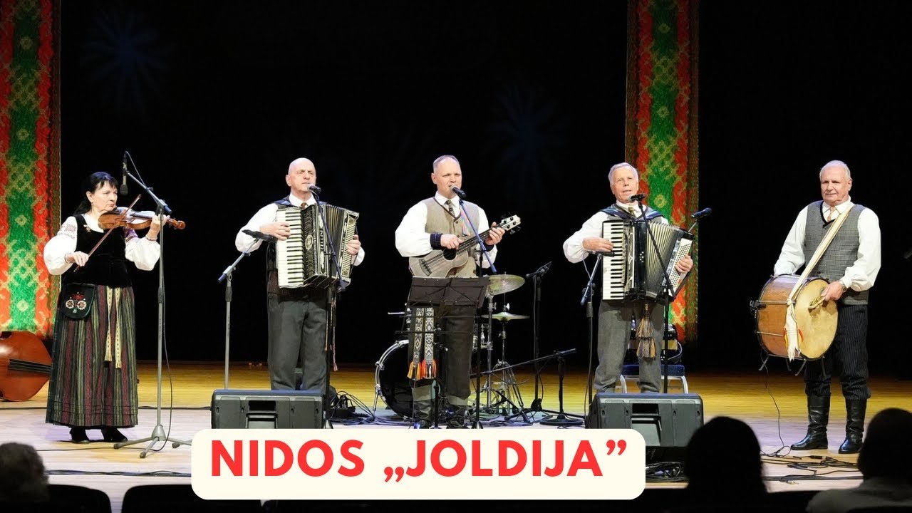 Nidos liaudiškos muzikos kapela „Joldija