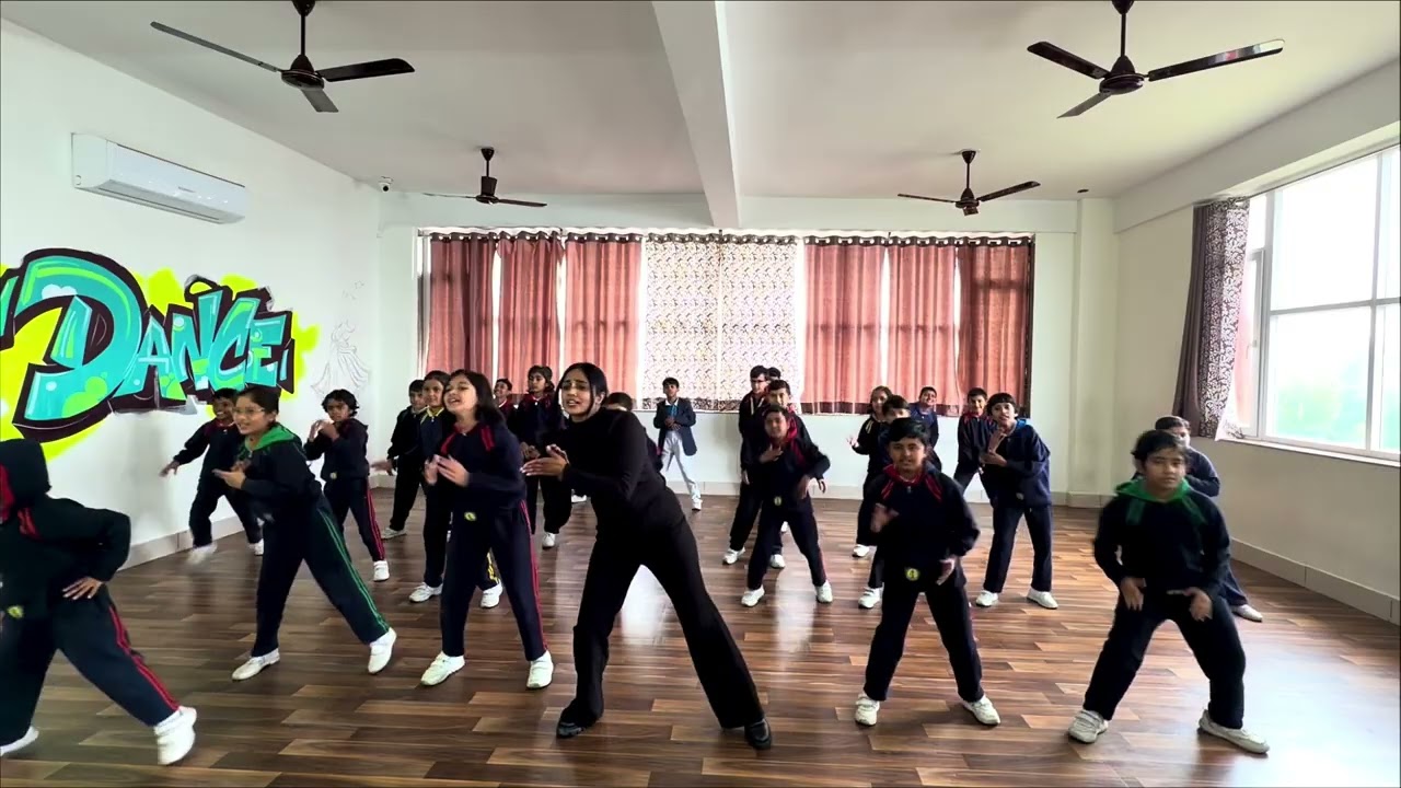 #reetumoves | Daler mehndi| Na Na Na Re |