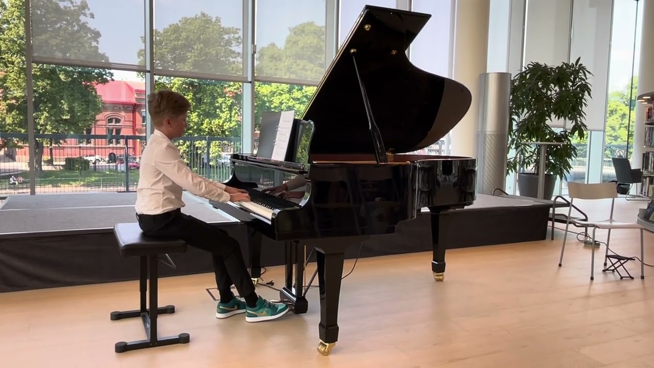 Chopin Prelude no. 4 and 6