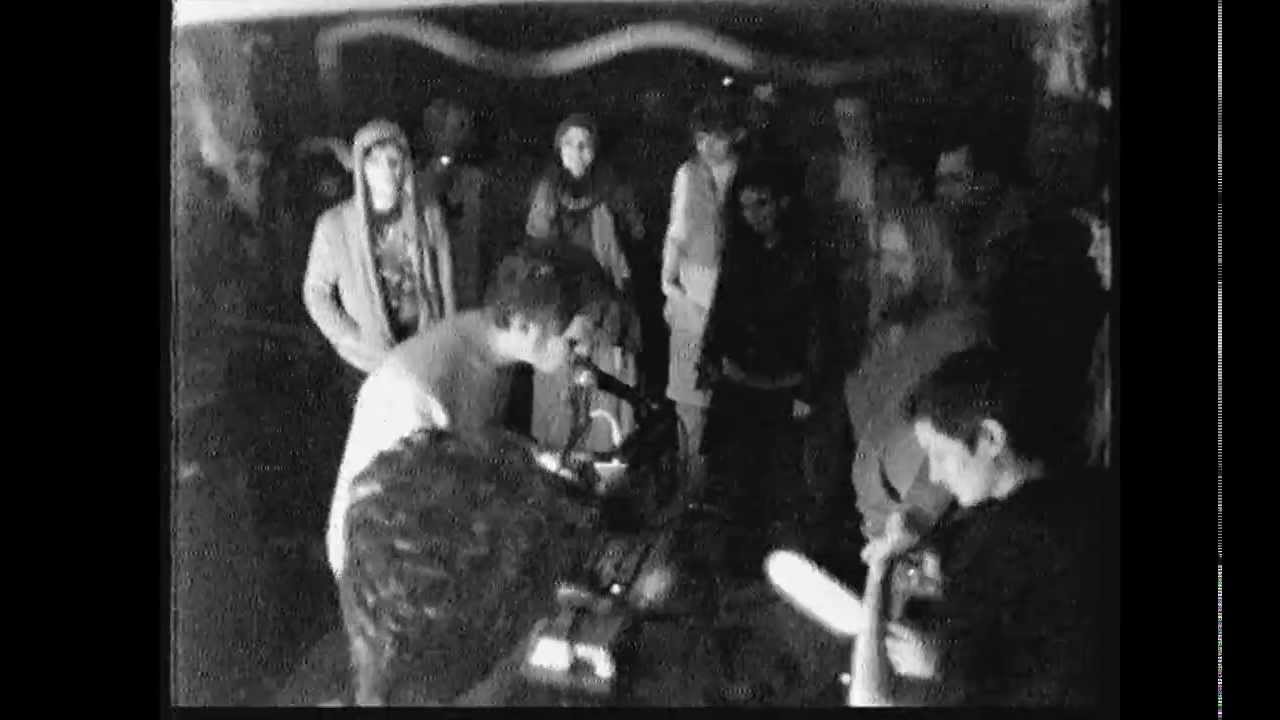 06   NOIR BOY GEROGE   la fille de l'arrêt de bus