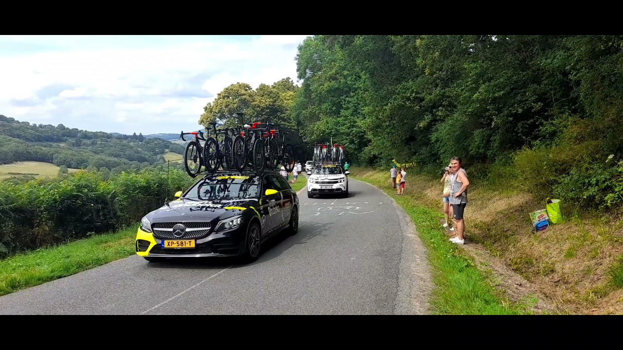 passage des coureurs du tour de France étape 7