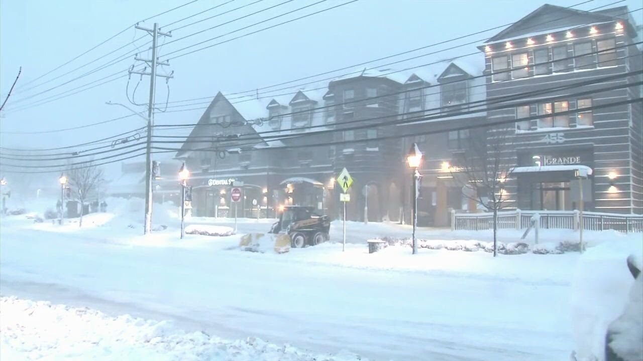 Heavy, wet snow blankets Hackettstown as NJ digs out