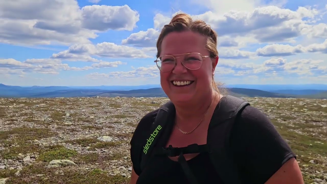 Grövelsjön, Dagstur till Storvätteshågna
