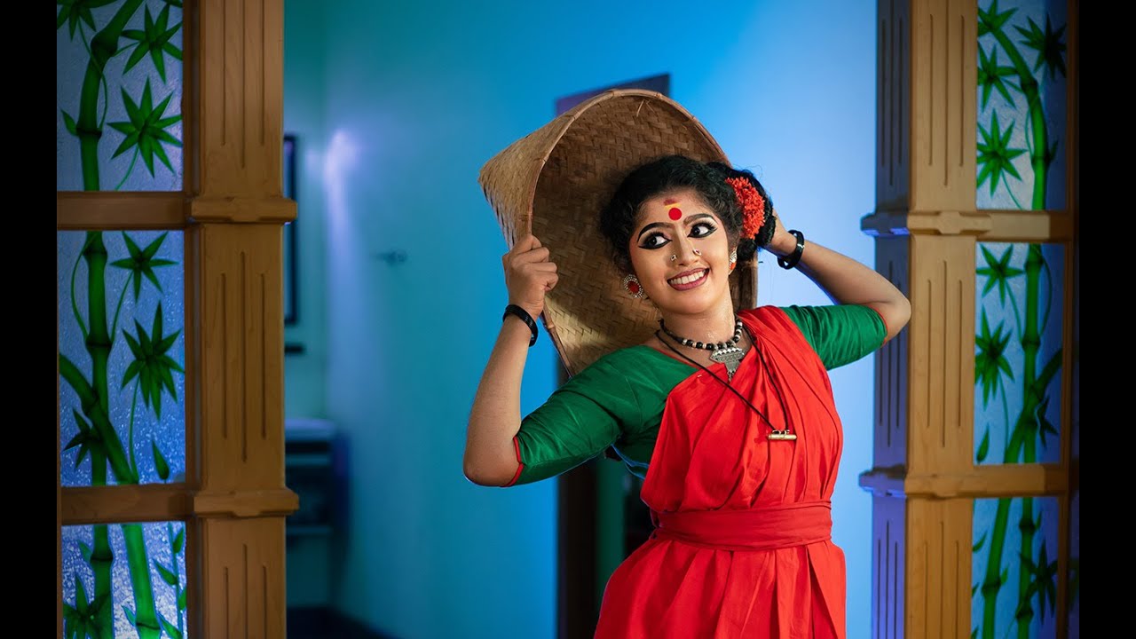 Nadodi Nritham | നാടോടി നൃത്തം | Devu | kaliga Ambalathara