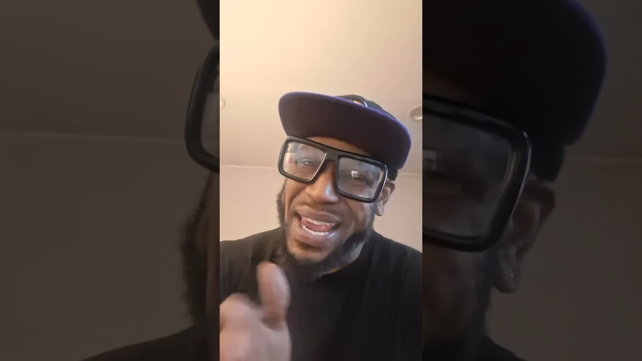Lebron came up clutch vs Bucks😂😂 #nba #basketball #Entertainment #lakers #TheCizzleShow 