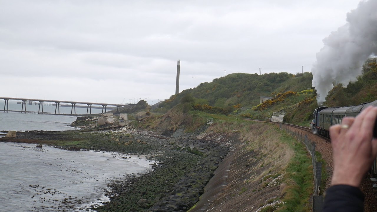 Great Northern Railway (Ireland) V Class Compound No 85 Merlin south of Whitehead 9th May 2019