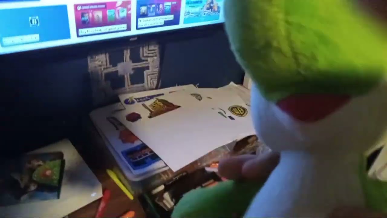 Yoshi Watches The Sony Pictures Home Entertainment Logo