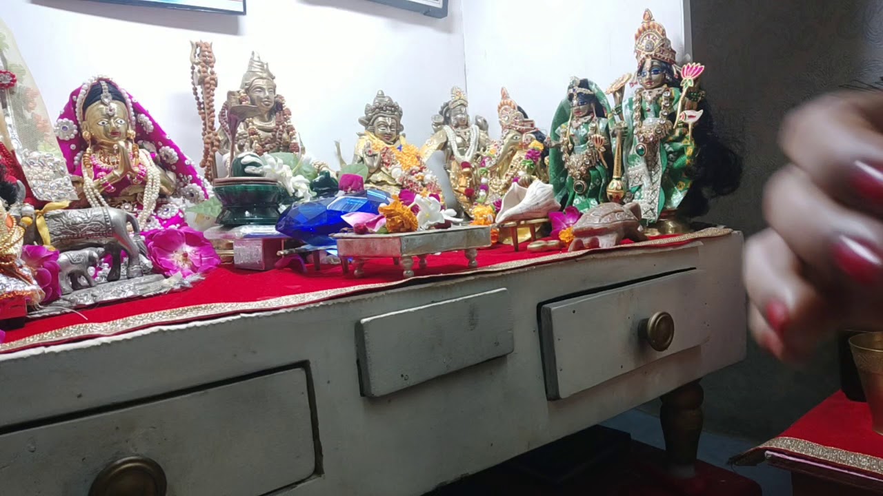 मेरा प्रातः कालीन पूजा रूटीन मैं किस प्रकार करती हूं रोजाना पूजा