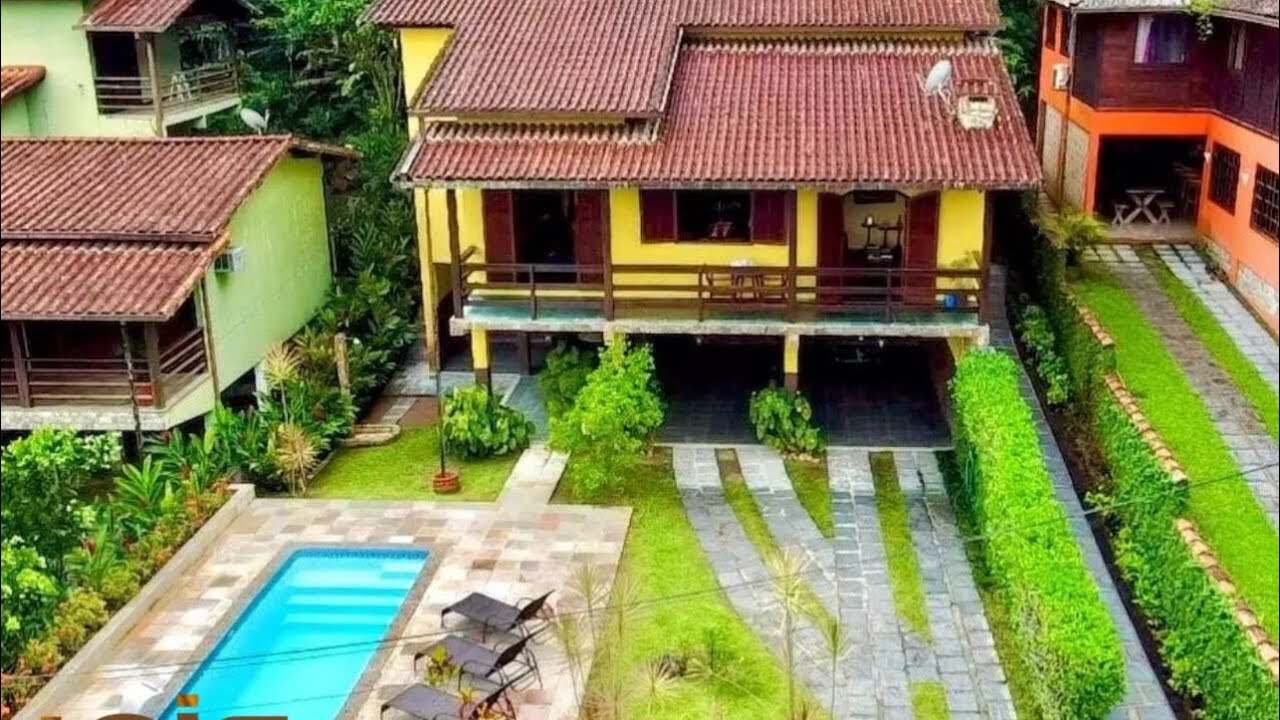 Imóveis em Guapimirim - casa com lazer dentro de condomínio 