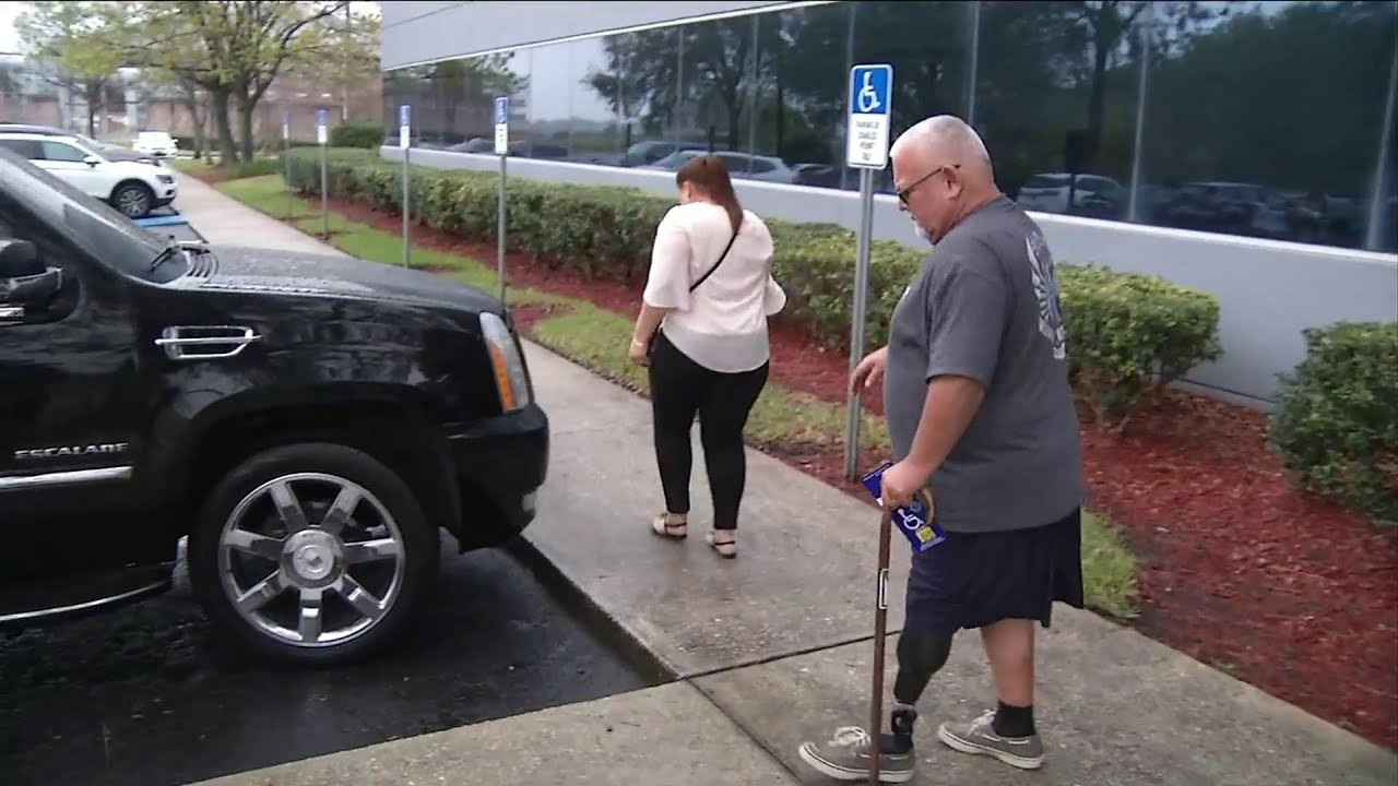 Jacksonville amputee banned from Westside Walmart