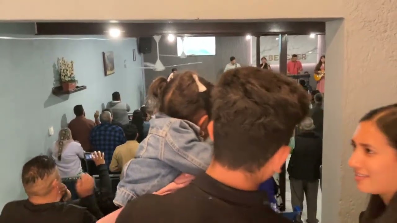 Iglesia, el camino de la cruz, 51 ￼ años ￼￼￼￼