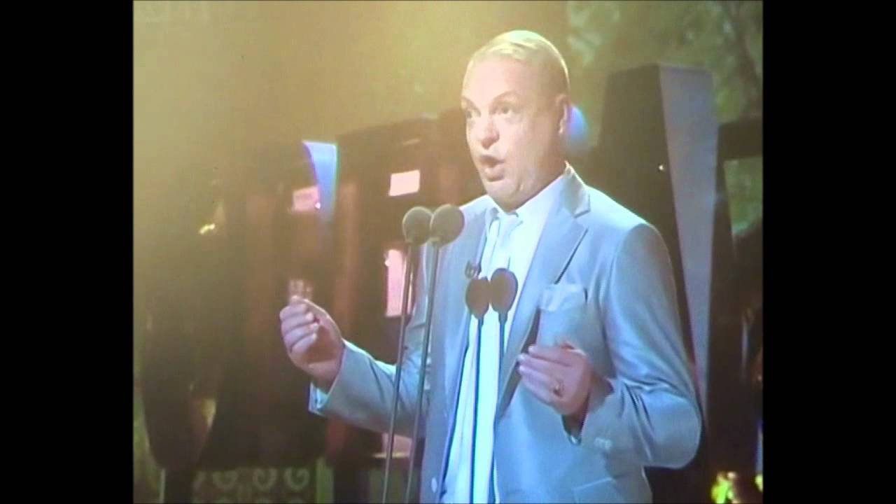 Popstar to Operastar 2011 Andy Bell O Sole Mio
