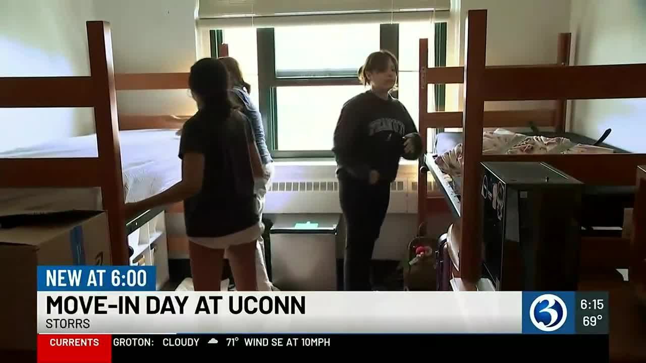 Freshmen move in at UConn