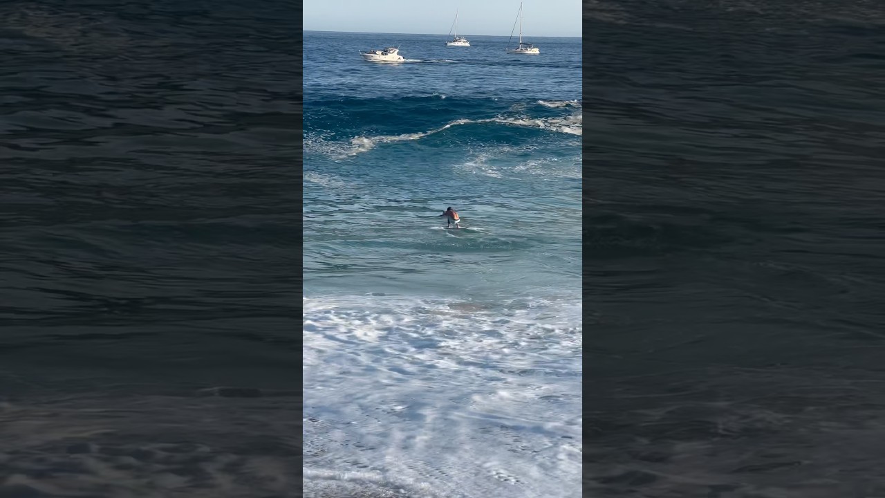 Sliding to the crazy Mexican waves 🇲🇽