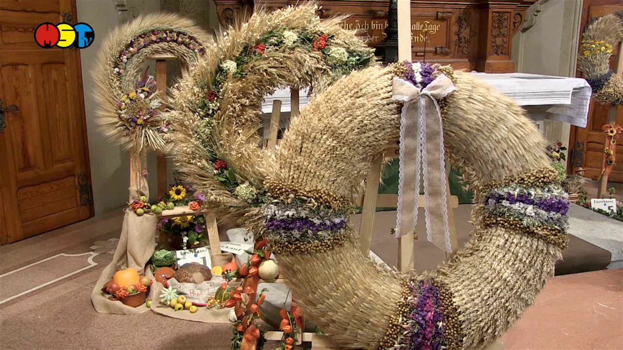 25. Landeswettbewerb &raquo;Sch&ouml;nste Erntekrone - sch&ouml;nster Erntekranz Sachsens&laquo; 018