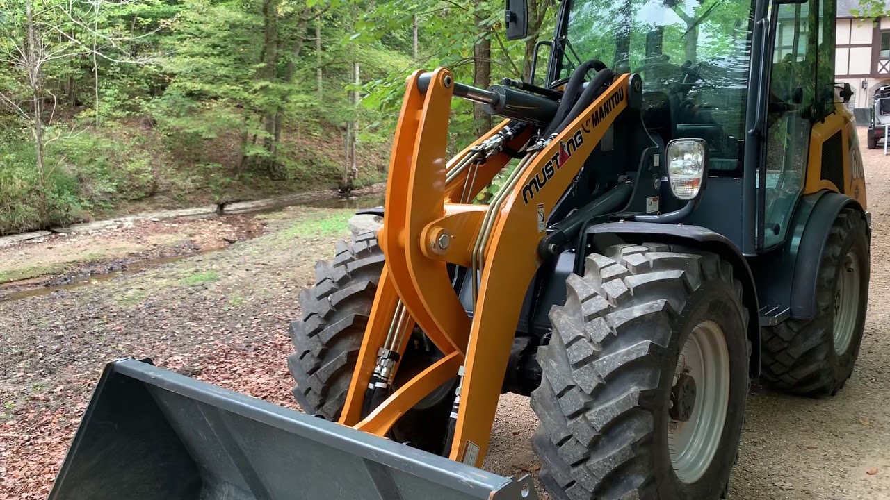 Краткий обзор колесного погрузчика Mustang Manitou