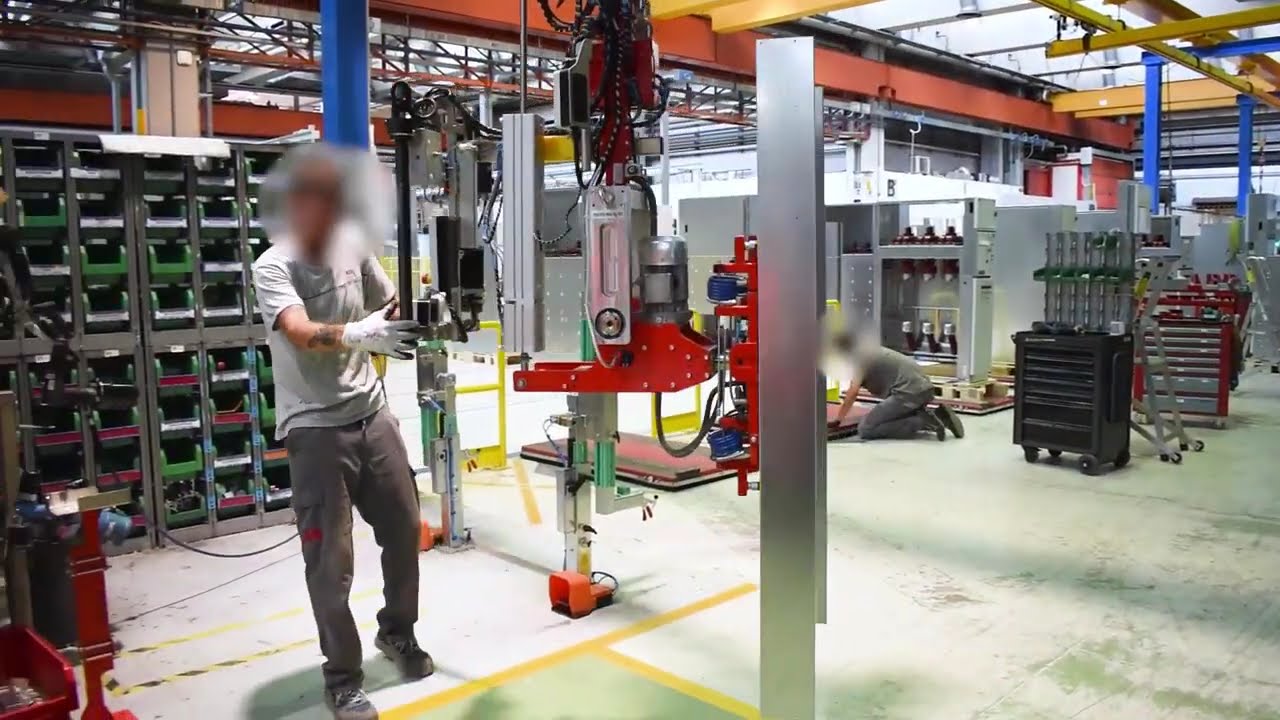 Effortless Handling and Rotation of Metal Sheets with INDEVA Industrial Manipulator