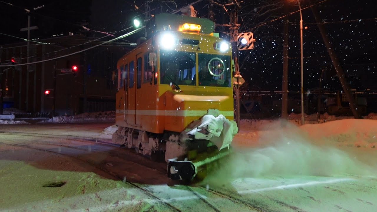 札幌市電ササラ電車 2025シーズン 雪22・23号排雪作業
